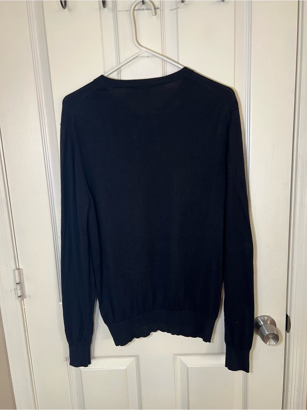 Façonnable Black Silk Cashmere Blend V-Neck Sweater Women’s Large Luxury Knit - Picture 7 of 10